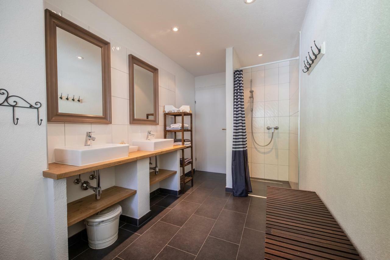 ניוסטיפט אים סטובאיטל Ferienwohnung Am Platzl מראה חיצוני תמונה